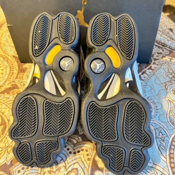 Nike Air Jordan 6 rings (7.5) - Picture 9 of 11